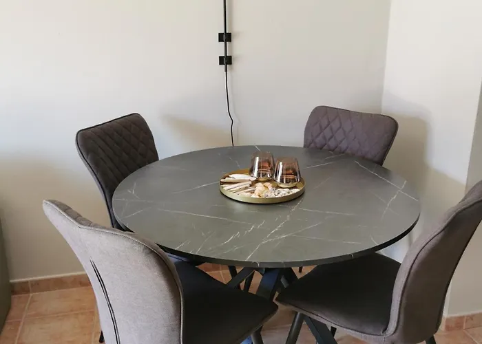 아파트 Sun & Sea, ,beach,casa Dani *